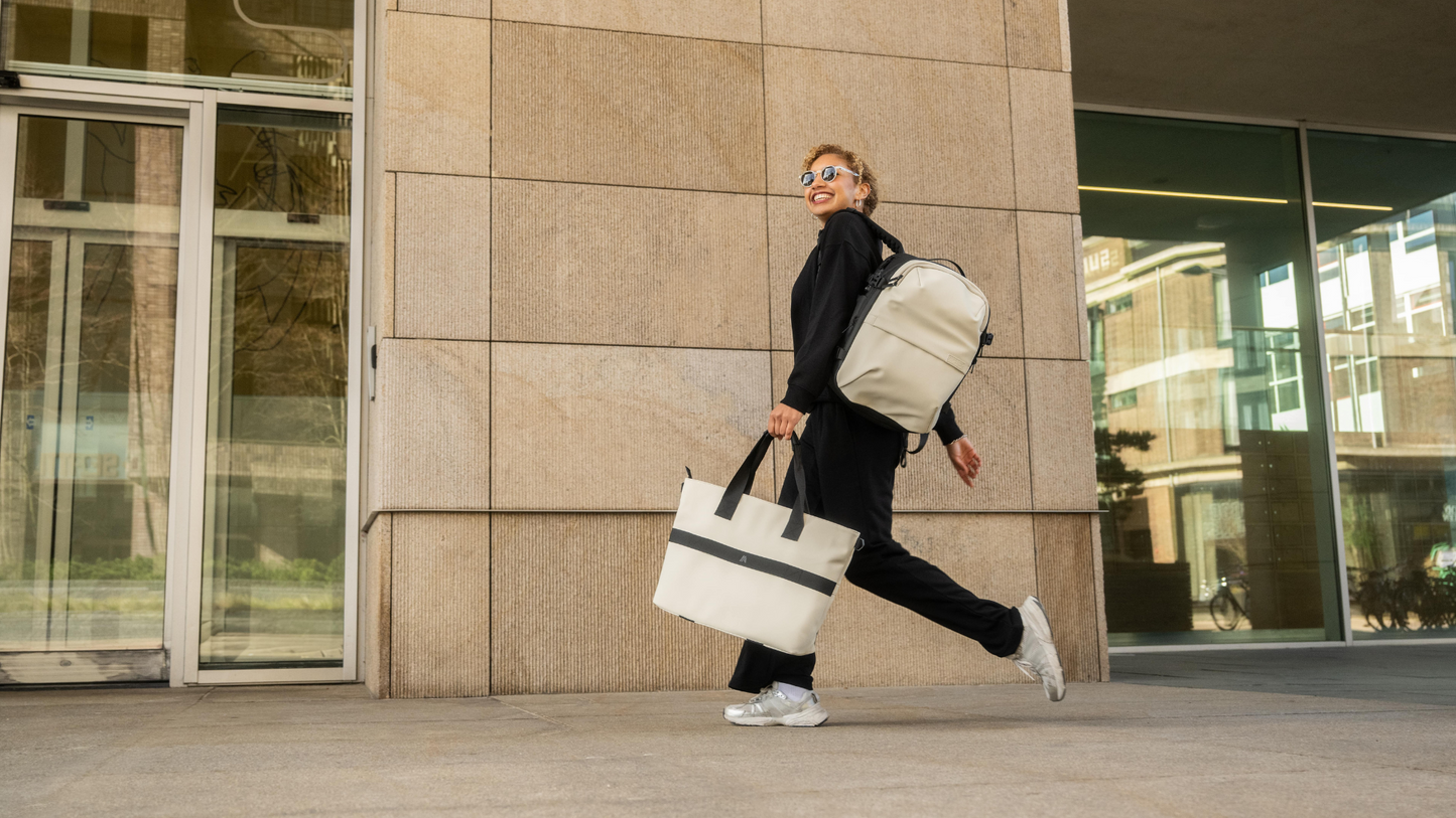 Airback GO (Under Seat) - Light Sand
