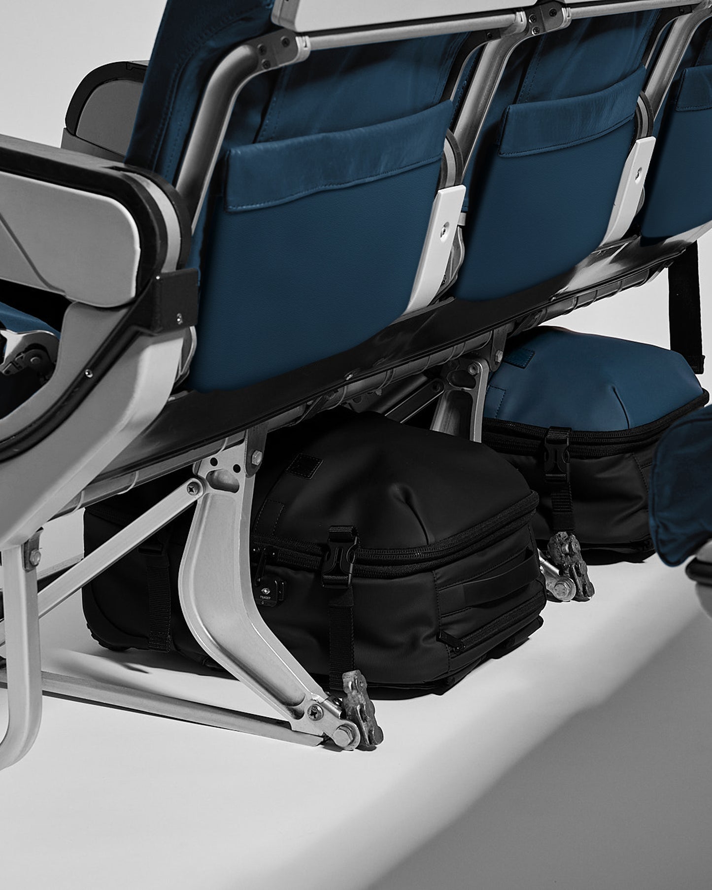 FLEX (Under-Seat)