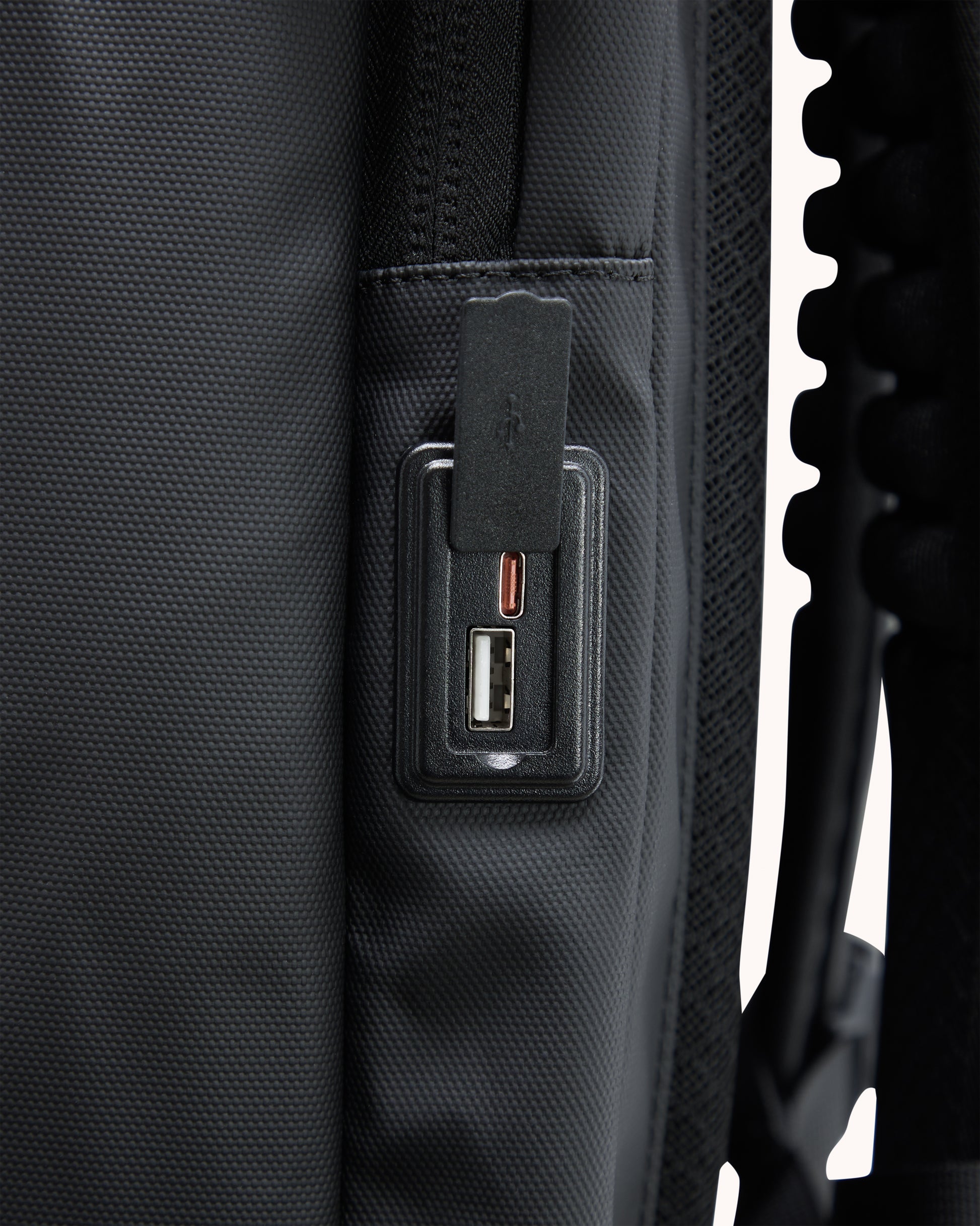 Vacuum Backpack for Travel (Under-Seat) – Matt Black | Airback Vacuum Backpack for Travel (Under-Seat) – Matt Black | Airback