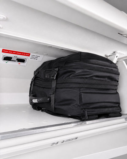 MAX (Carry-On)