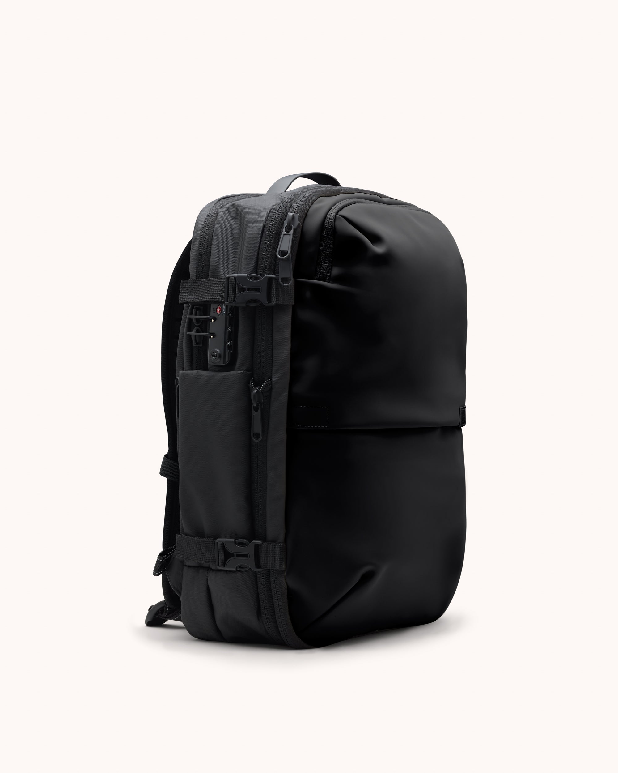 Airback Backpack: Hand luggage size - Matt Black - Airback