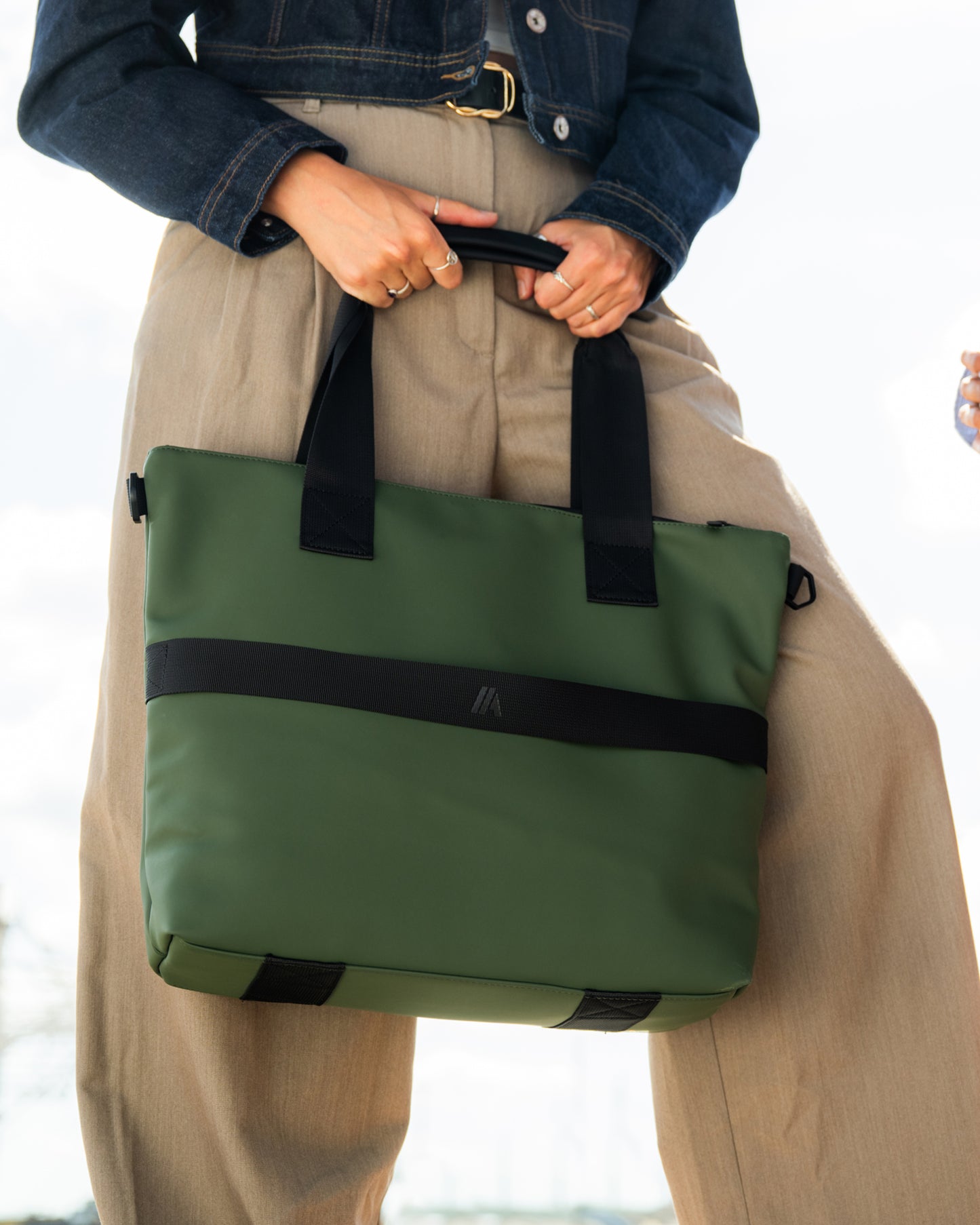 TOTE LITE
